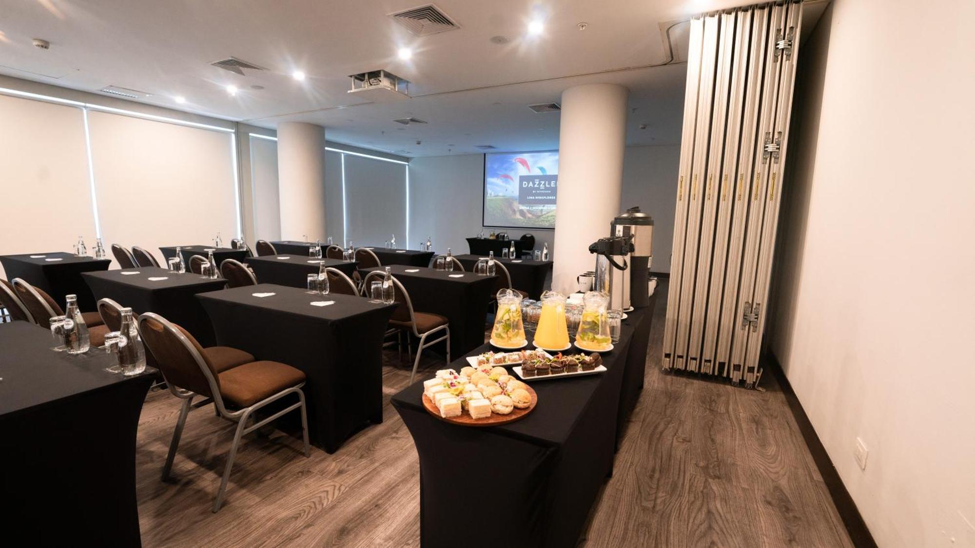 Hotel Dazzler By Wyndham Miraflores